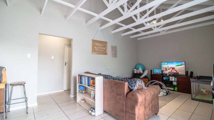 3 Bedroom Property for Sale in Kidds Beach Eastern Cape